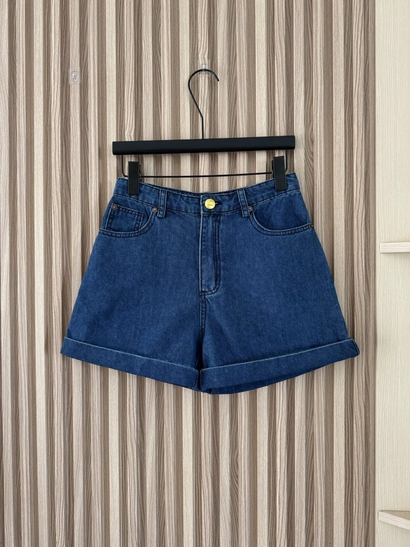 TravelReady Unclassified Brand Short Pants 147389