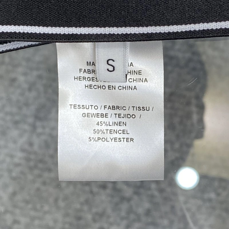 Vibrant Unclassified Brand Short Pants 153610