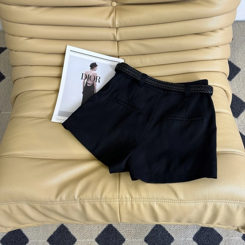 MoistureWicking Unclassified Brand Short Pants 153590