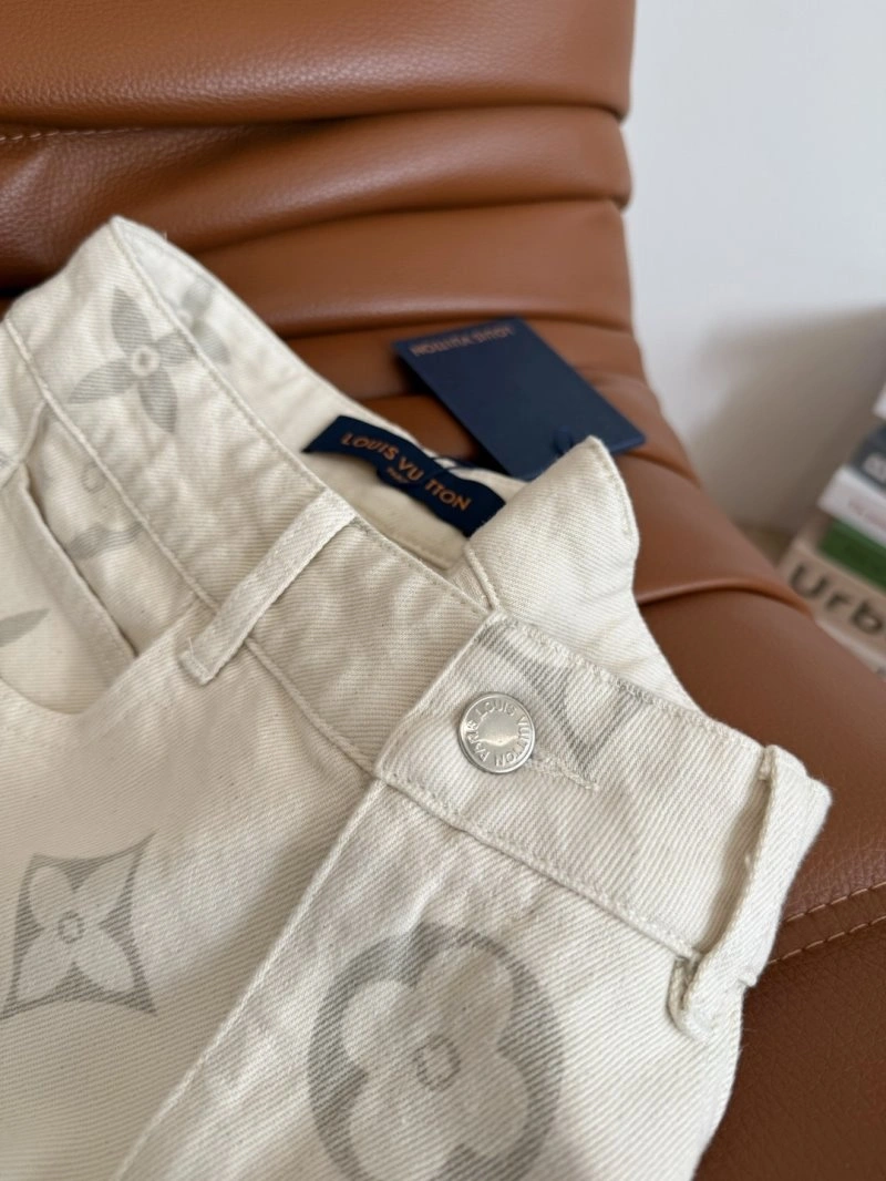 Timeless Unclassified Brand Short Pants 153579