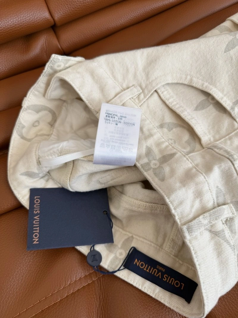 Timeless Unclassified Brand Short Pants 153579