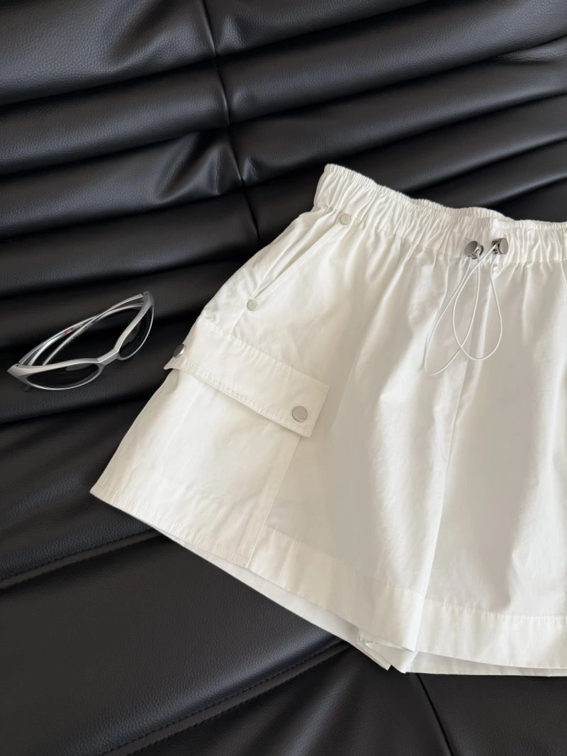 Refined Unclassified Brand Short Pants 152578