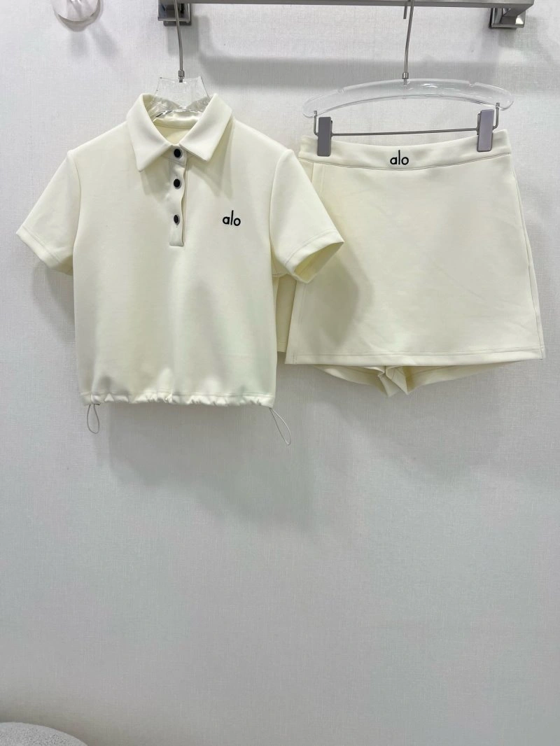 Casual Unclassified Brand Short Suits 150425