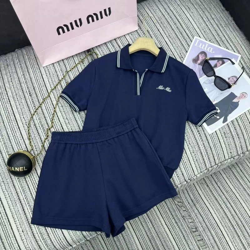 Unclassified Brand Short Suits WaterResistant 155421