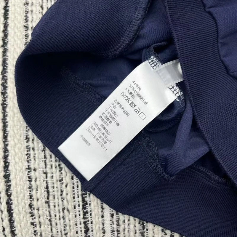 Unclassified Brand Short Suits WaterResistant 155421