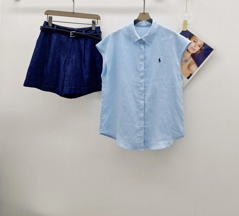 Affordable Unclassified Brand Short Suits 155414