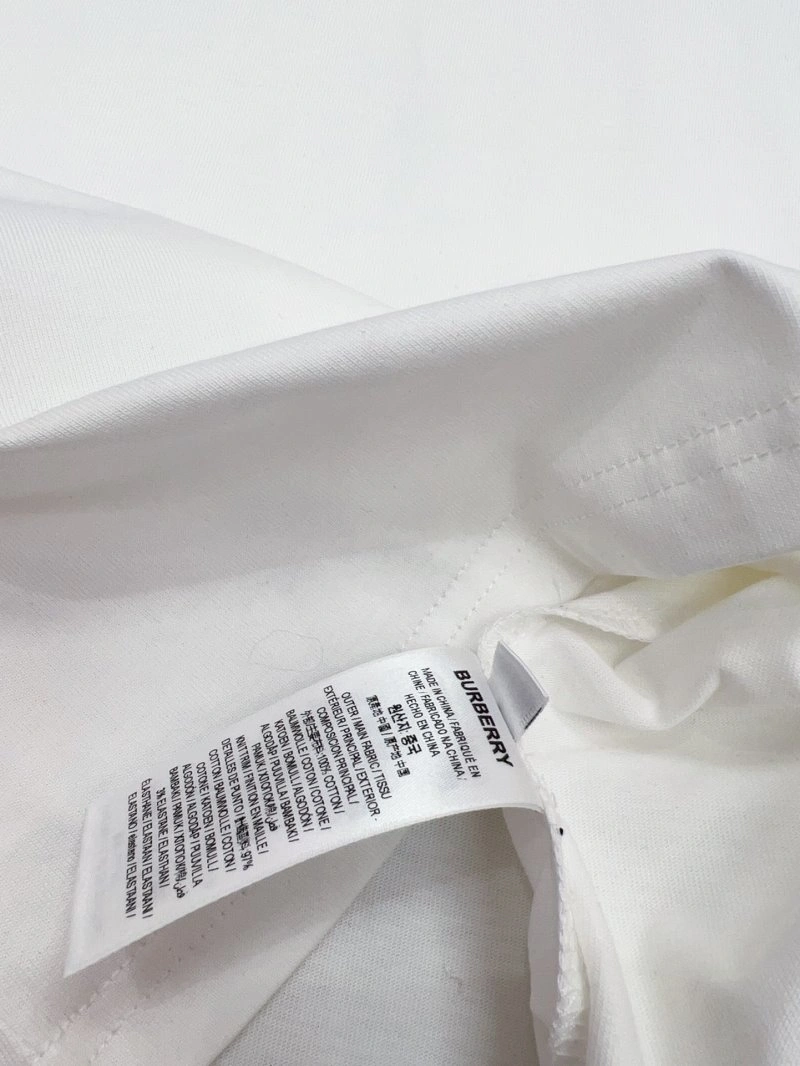 Comfortable Unclassified Brand Short Suits 155451