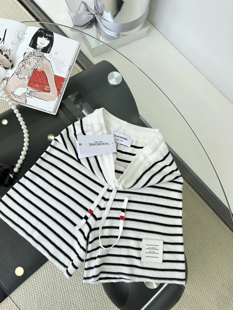Unclassified Brand Short Suits Resilient 155399