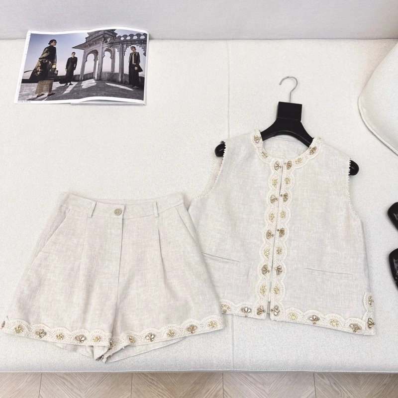 Unclassified Brand Short Suits Resilient 155395