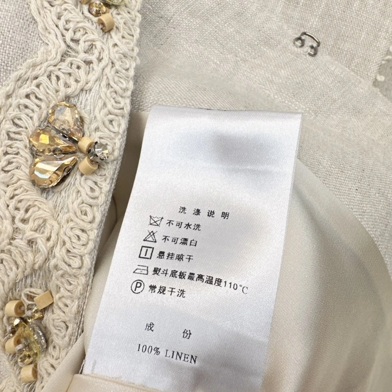 Unclassified Brand Short Suits Resilient 155395