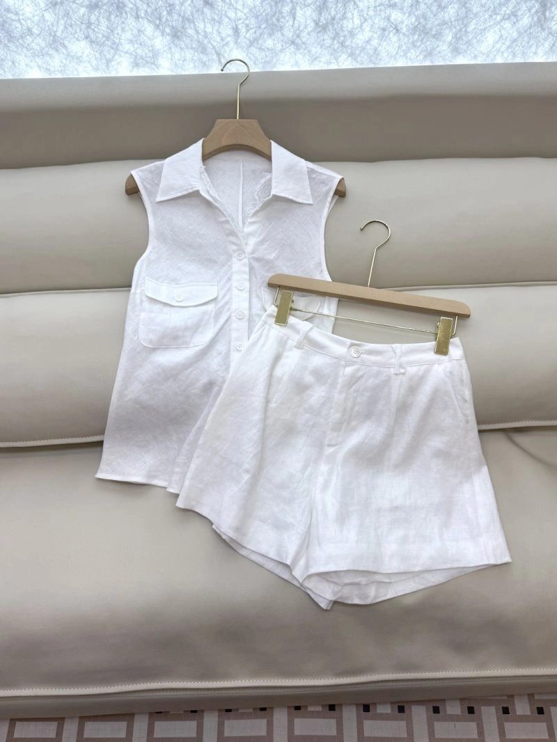 Youthful Unclassified Brand Short Suits 147354