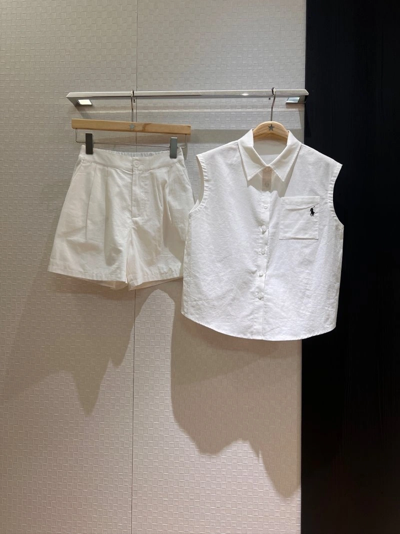 Functional Unclassified Brand Short Suits 147351