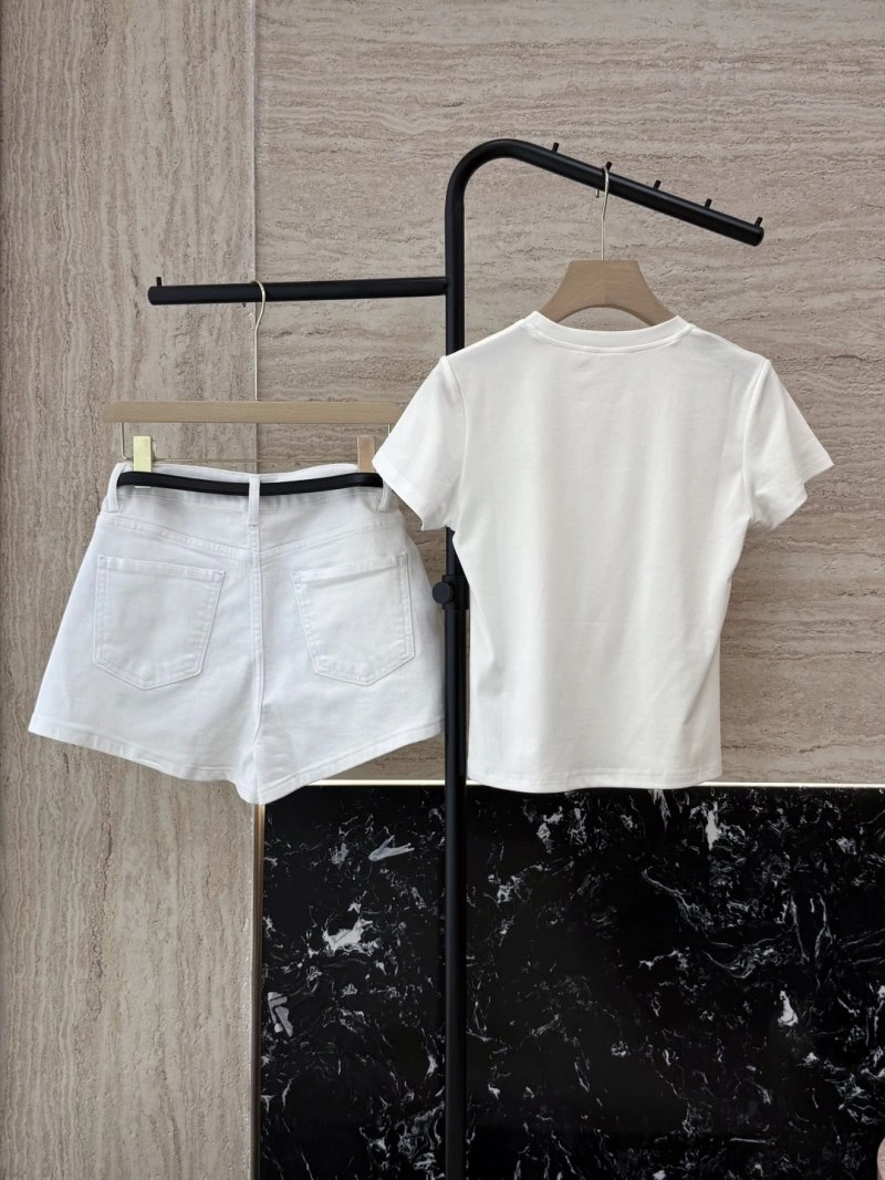 OnTrend Unclassified Brand Short Suits 147330
