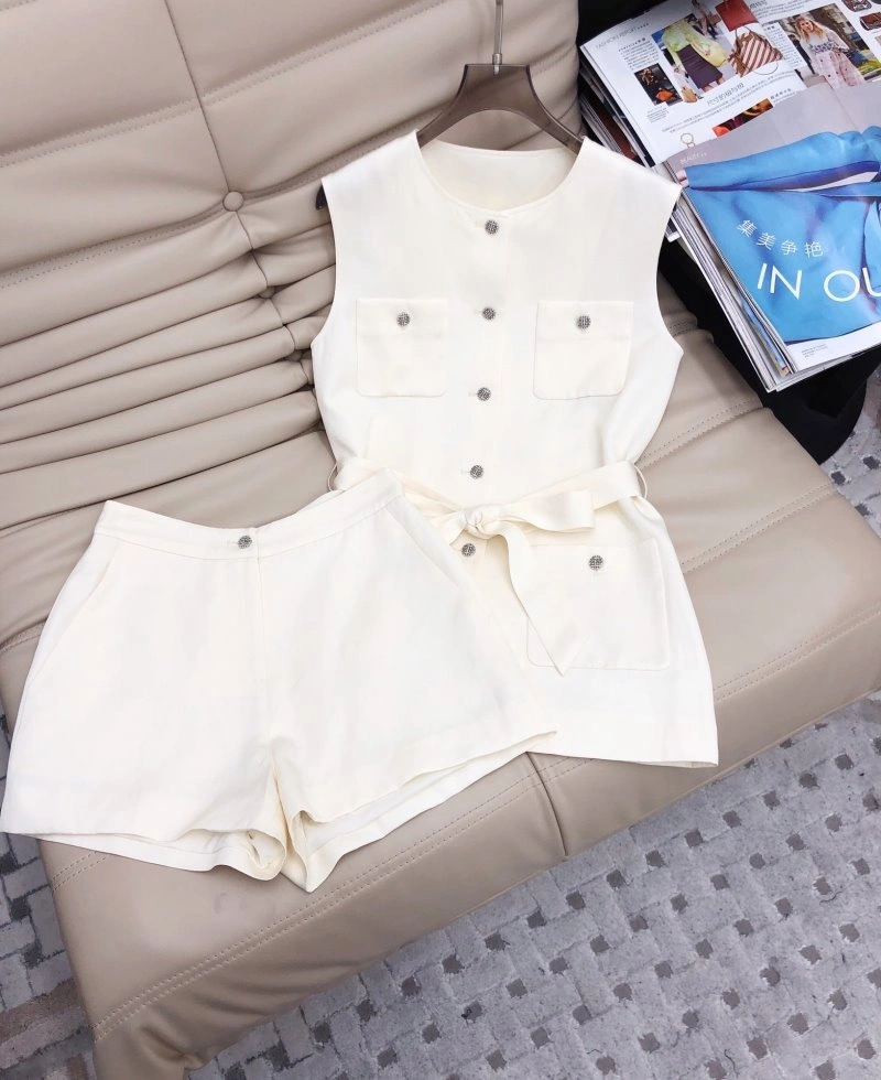 Bold Unclassified Brand Short Suits 153575
