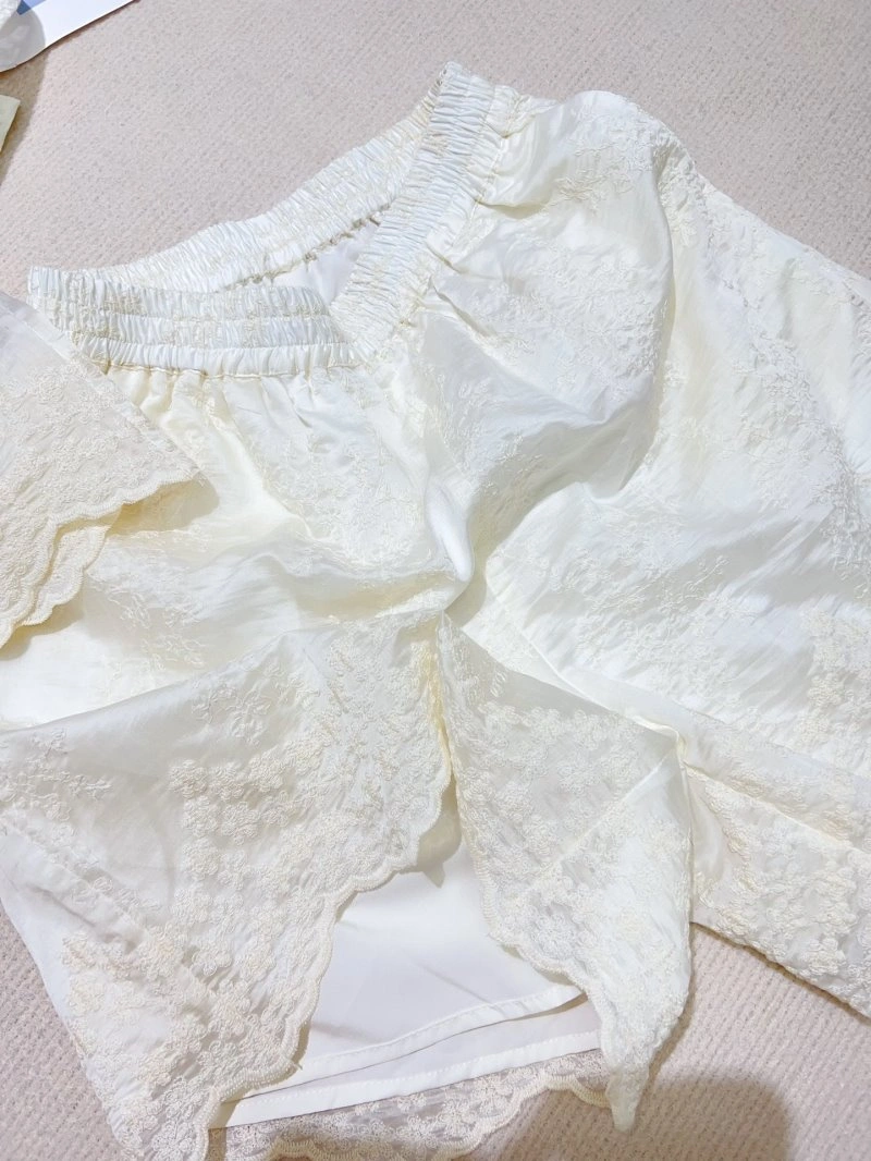 OnTrend Unclassified Brand Short Suits 153593