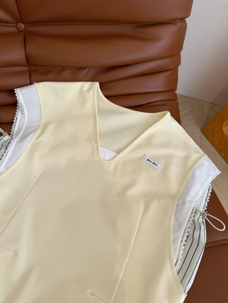 Unclassified Brand Short Suits FlexibleFit 153584