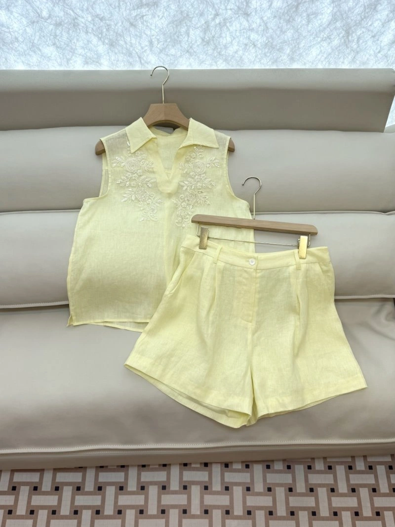 Unclassified Brand Short Suits ZipUp 153573