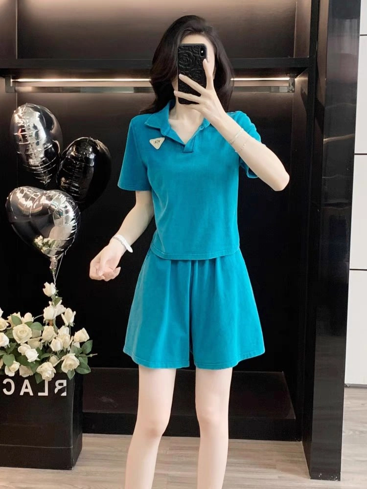 Versatile Unclassified Brand Short Suits 153566