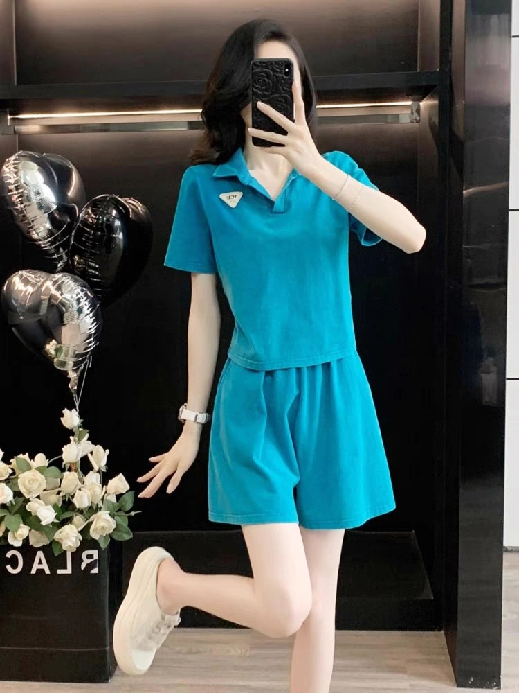 Versatile Unclassified Brand Short Suits 153566