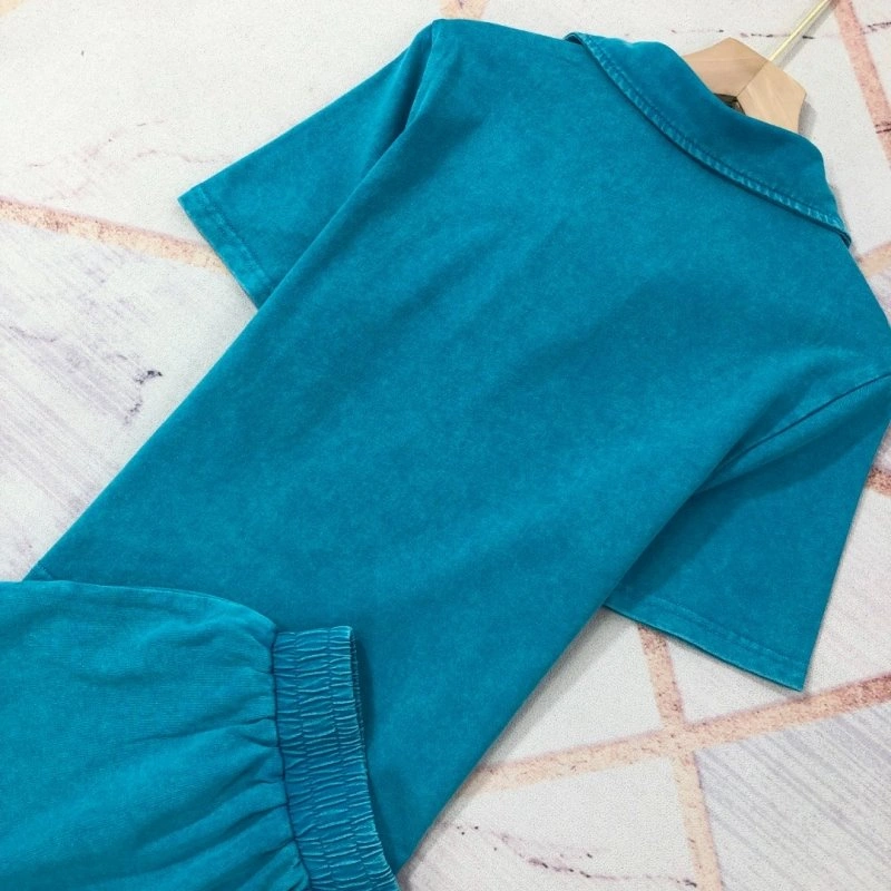 Versatile Unclassified Brand Short Suits 153566