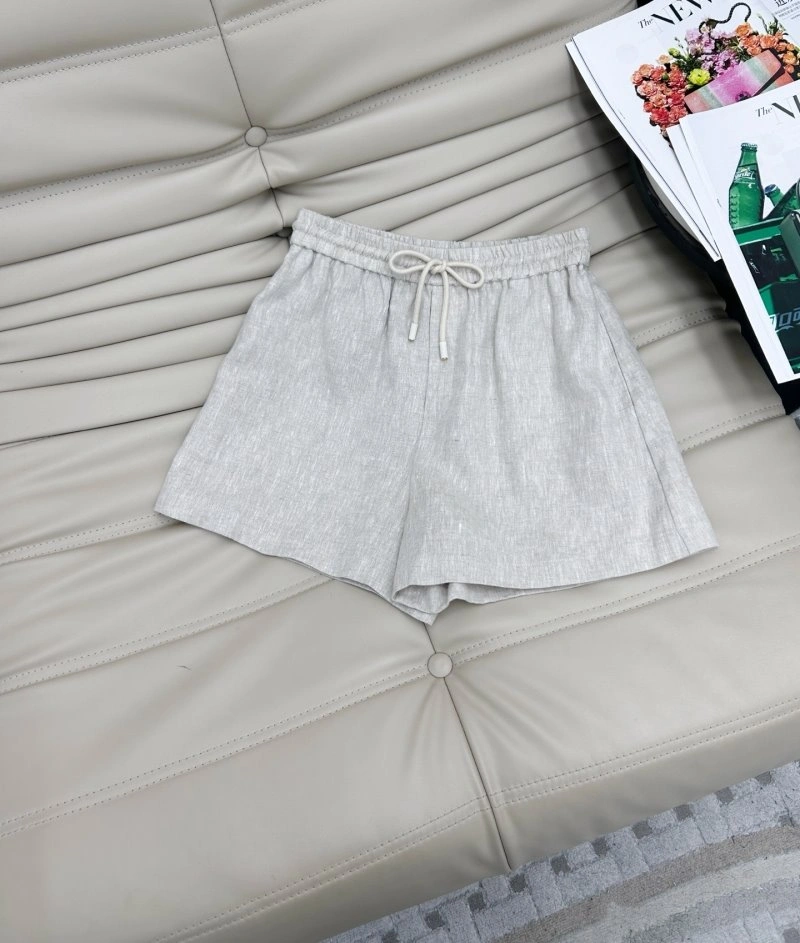 Stretchable Unclassified Brand Short Suits 153541