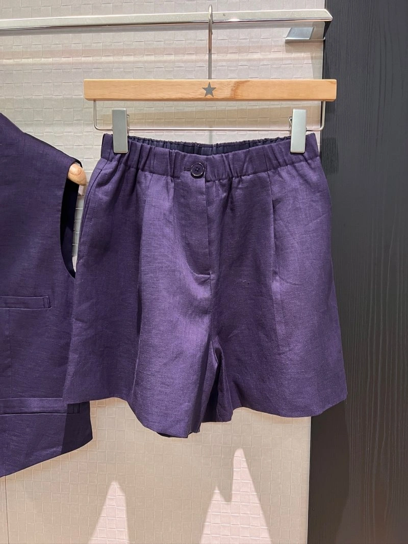 Stretchable Unclassified Brand Short Suits 153537