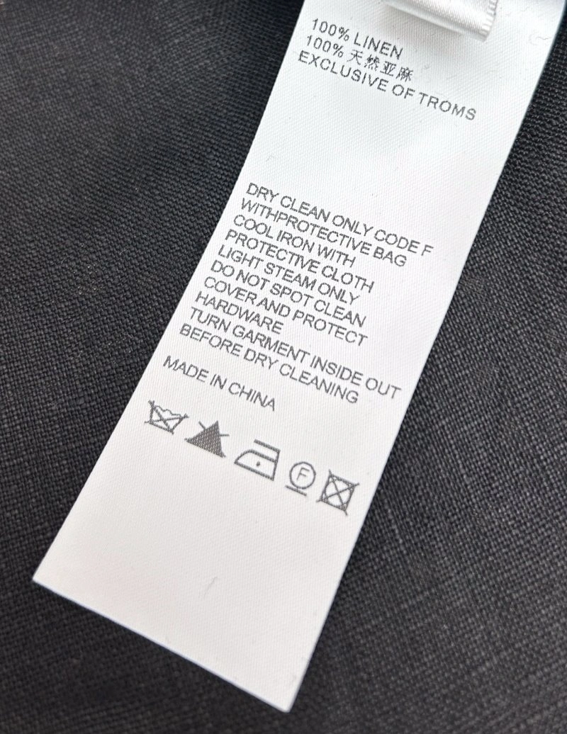 Lightweight Unclassified Brand Short Suits 153556