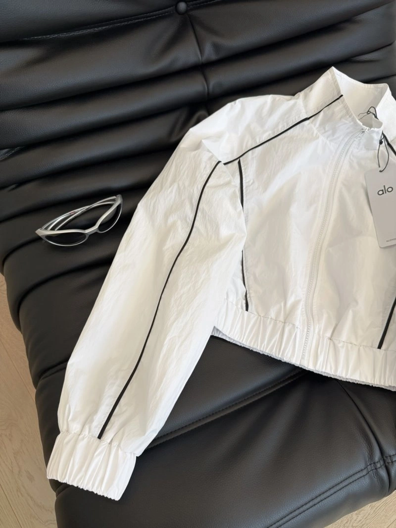 Unclassified Brand Short Suits Lightweight 153539