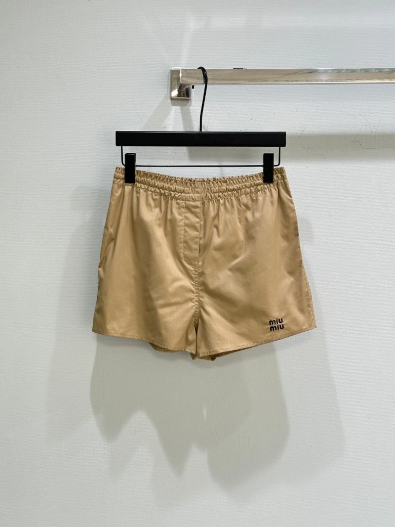 Soft Unclassified Brand Short Suits 152566