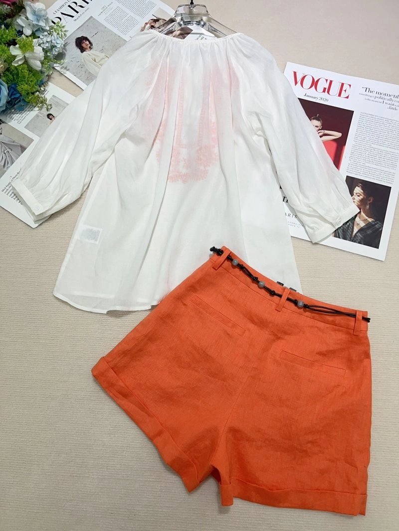 Lightweight Unclassified Brand Short Suits 152563