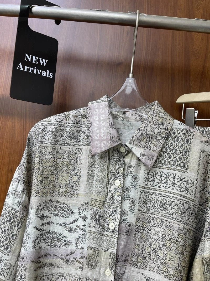 ModernLook Unclassified Brand Short Suits 152539