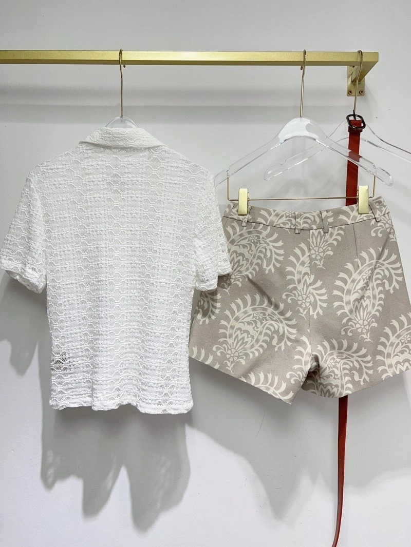 Comfortable Unclassified Brand Short Suits 152553