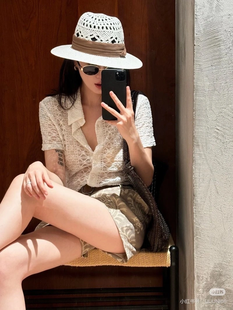 Comfortable Unclassified Brand Short Suits 152553