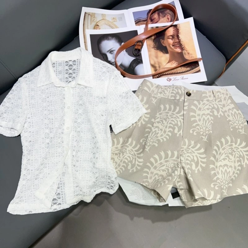 Comfortable Unclassified Brand Short Suits 152553