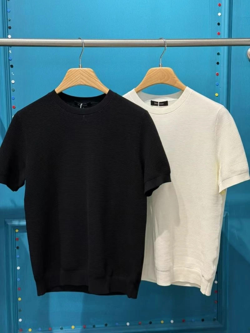 Vibrant Unclassified Brand Sweaters 162416