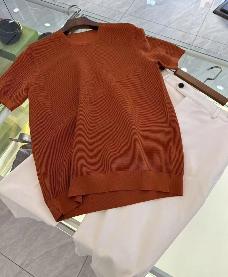 Vibrant Unclassified Brand Sweaters 162416