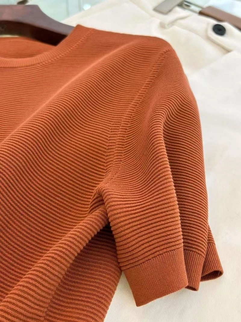 Vibrant Unclassified Brand Sweaters 162416