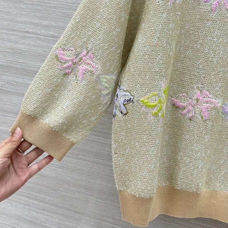 OdorResistant Unclassified Brand Sweaters 150398