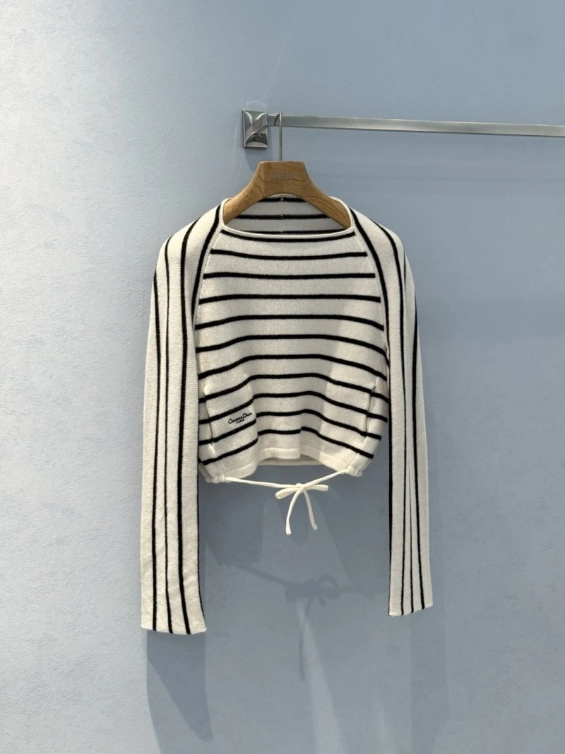 Soft Unclassified Brand Sweaters 155392