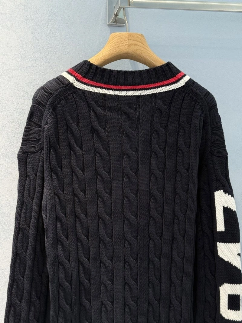 WellDesigned Unclassified Brand Sweaters 155386