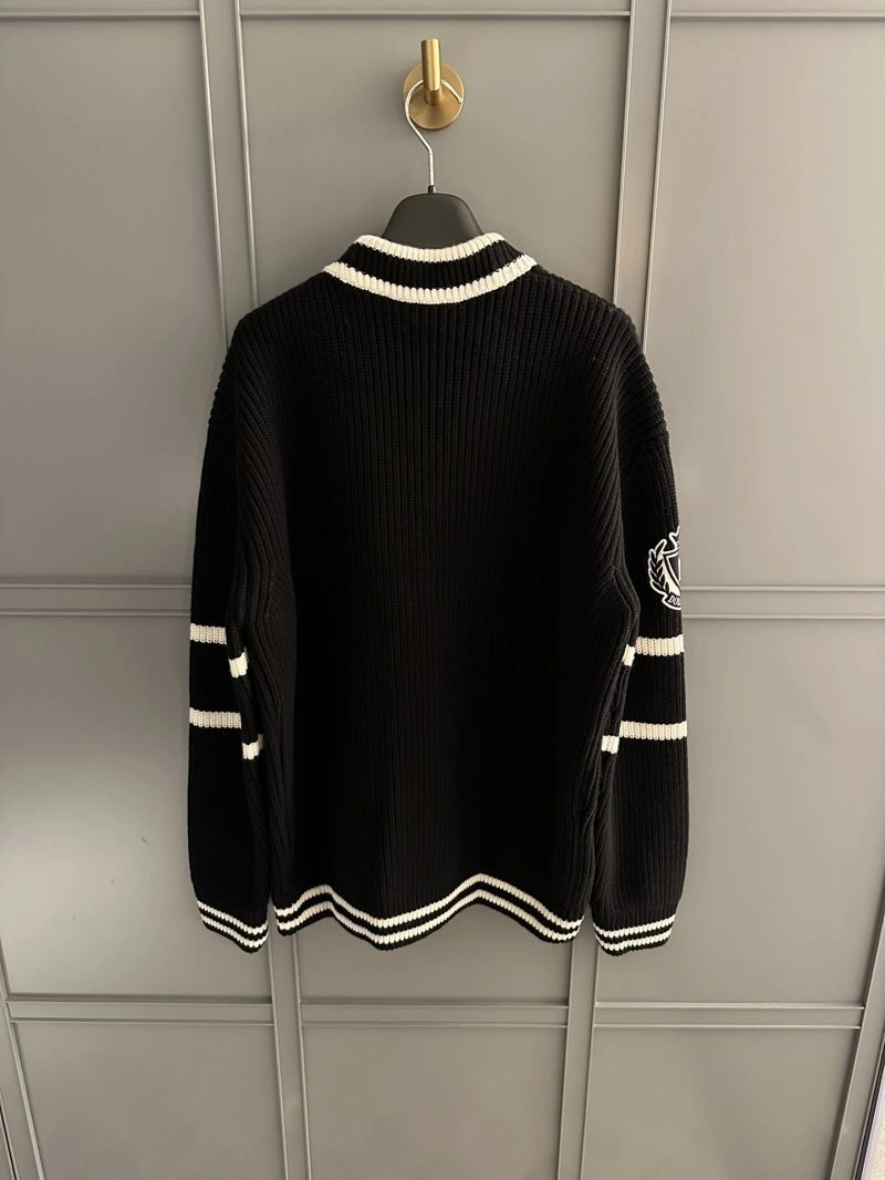 EyeCatching Unclassified Brand Sweaters 147316
