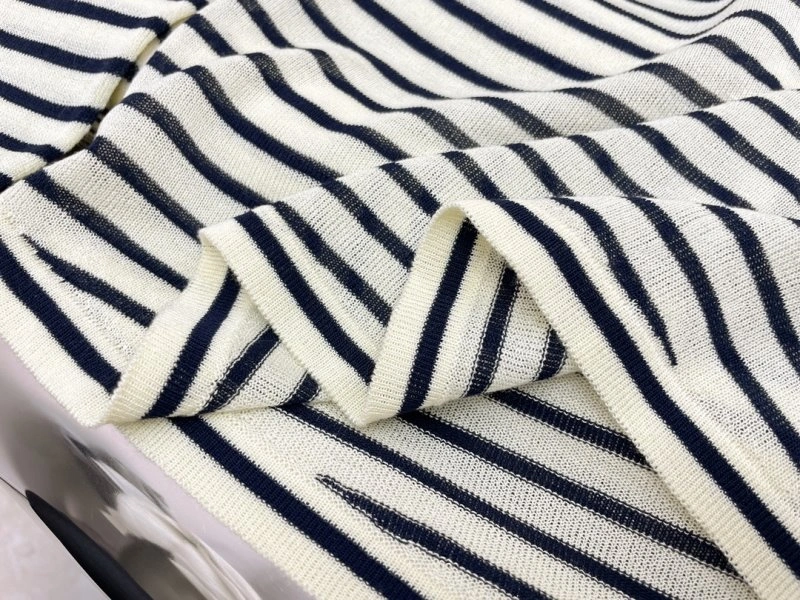 Unique Unclassified Brand Sweaters 147314
