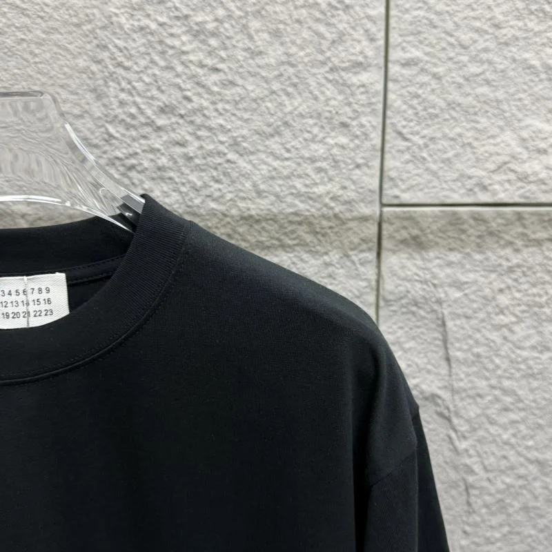 Stretchable Unclassified Brand T-Shirts 163414