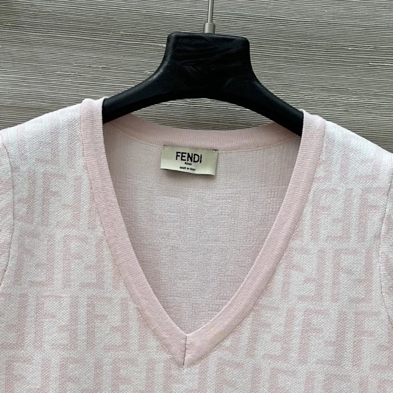 SunProtective Unclassified Brand T-Shirts 152087