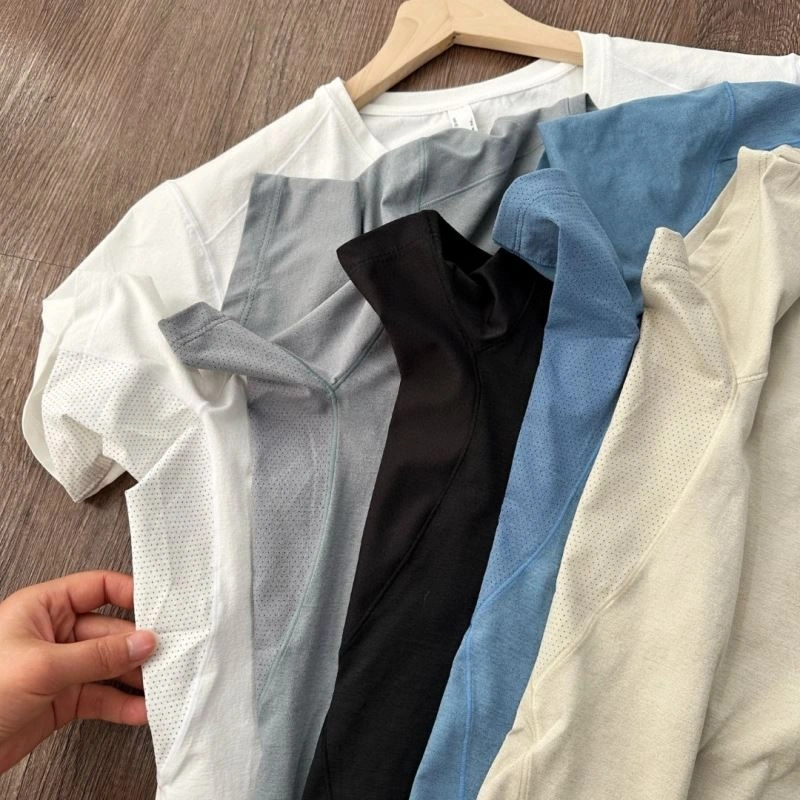 Soft Unclassified Brand T-Shirts 162355