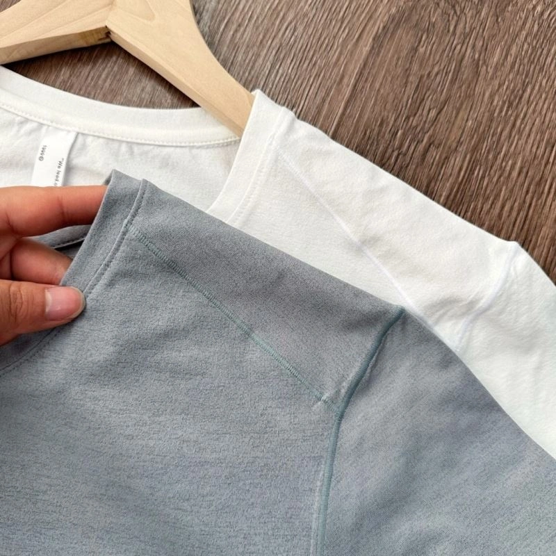Soft Unclassified Brand T-Shirts 162355