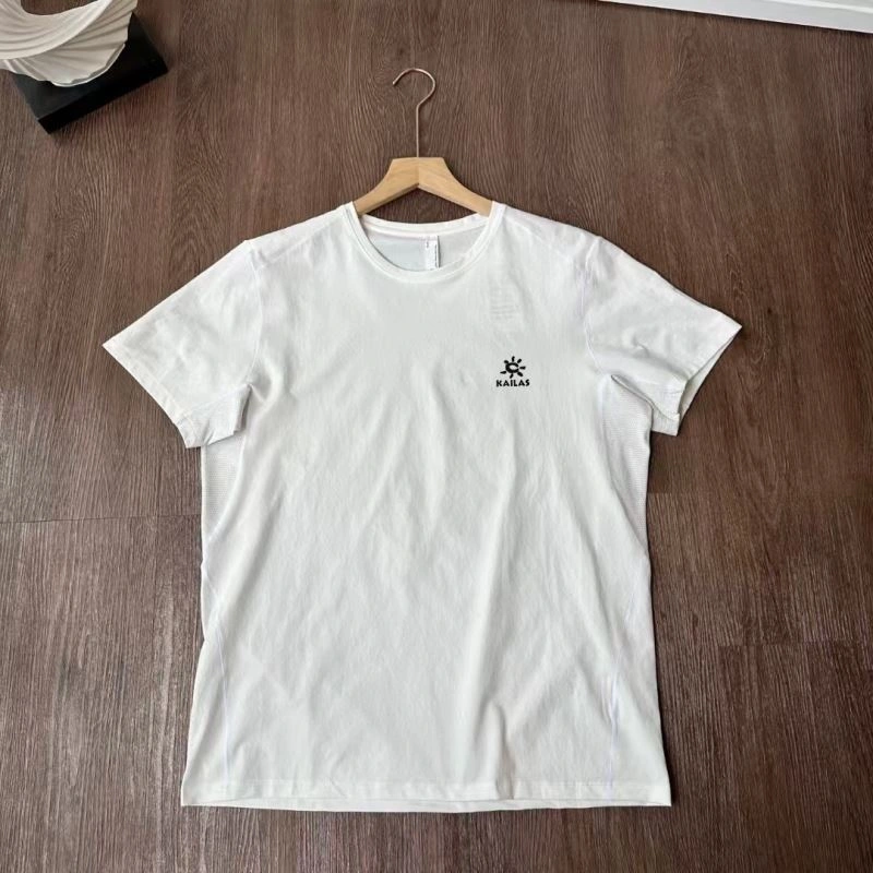 Soft Unclassified Brand T-Shirts 162355