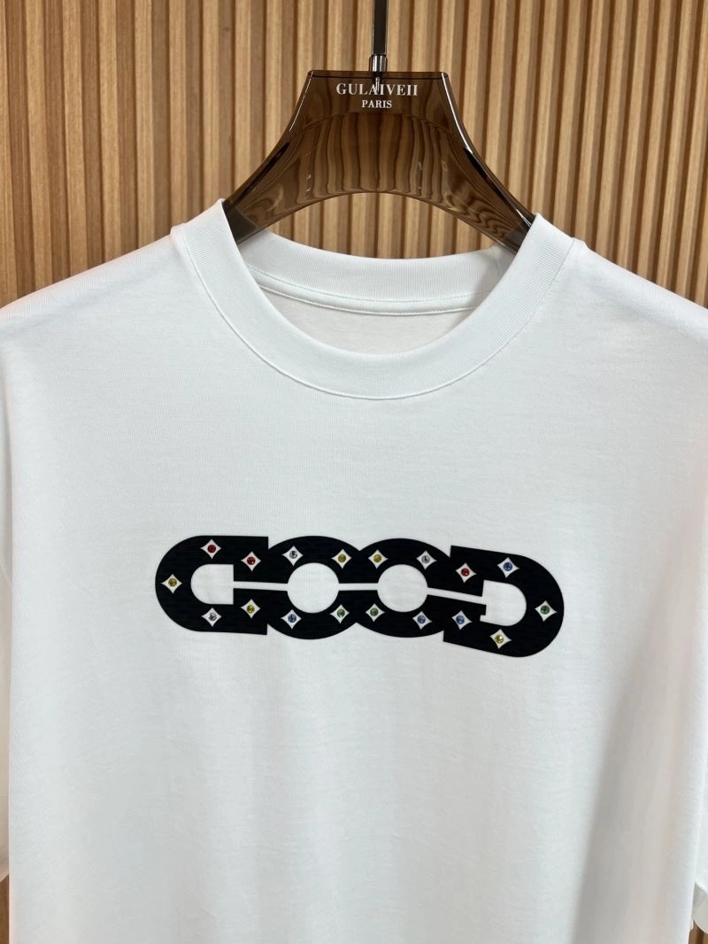 FreshLook Unclassified Brand T-Shirts 161319