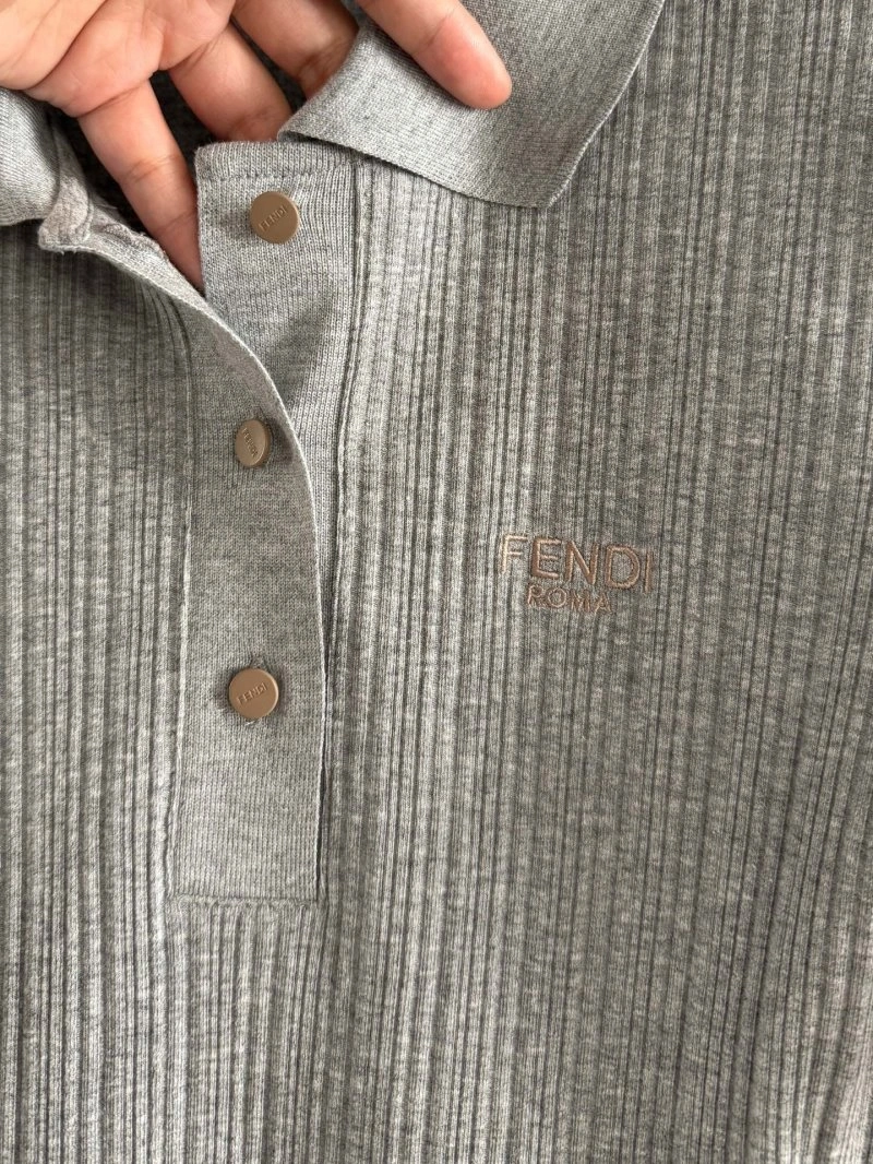 NewStyle Unclassified Brand T-Shirts 150396