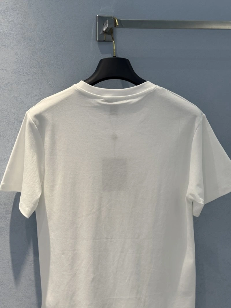 SunProtective Unclassified Brand T-Shirts 150400